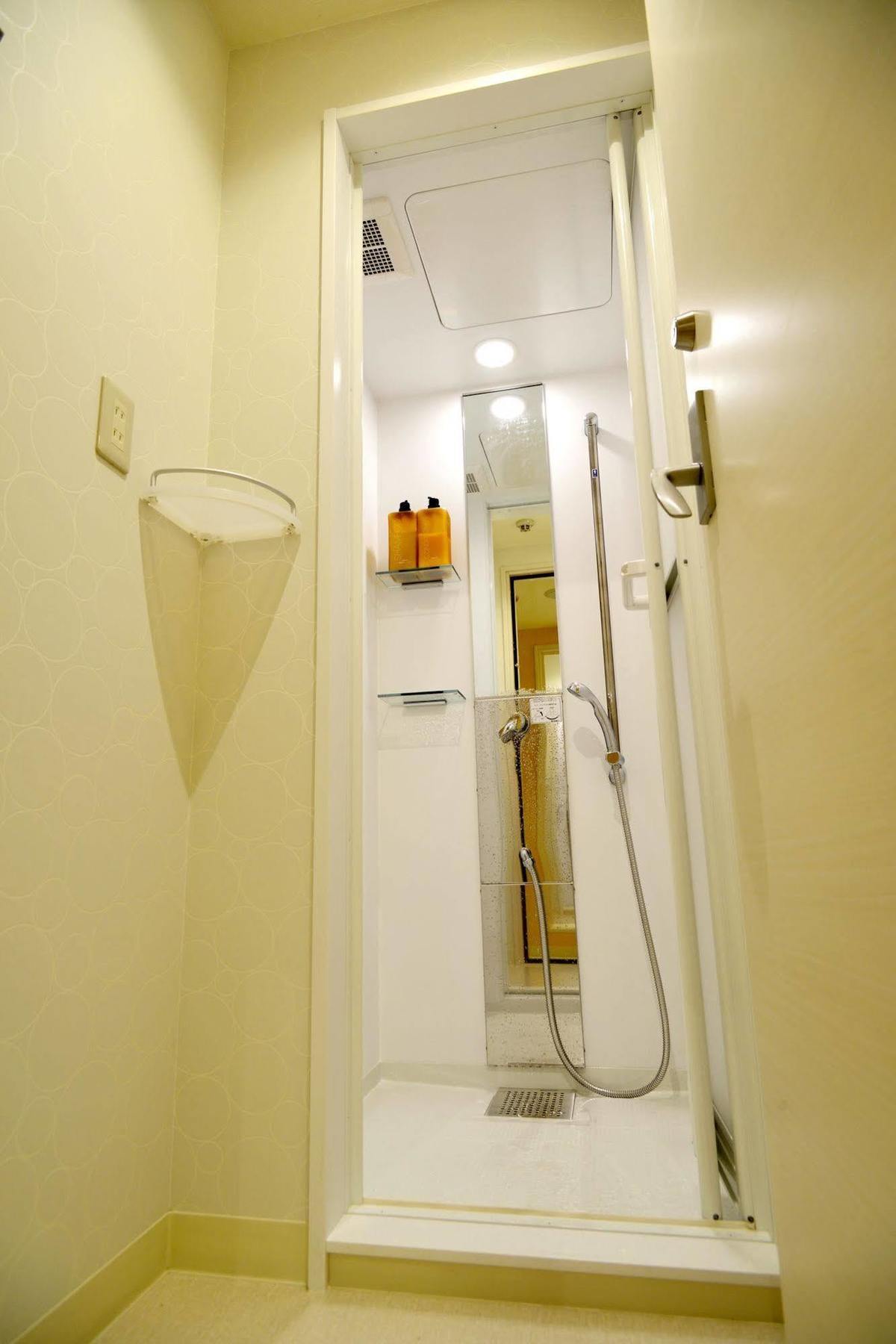 B&S Eco Cube Shinsaibashi Hotel Osaka Ngoại thất bức ảnh